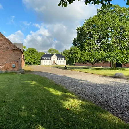 Bed & Breakfast Rosenlund Gods Sakskøbing